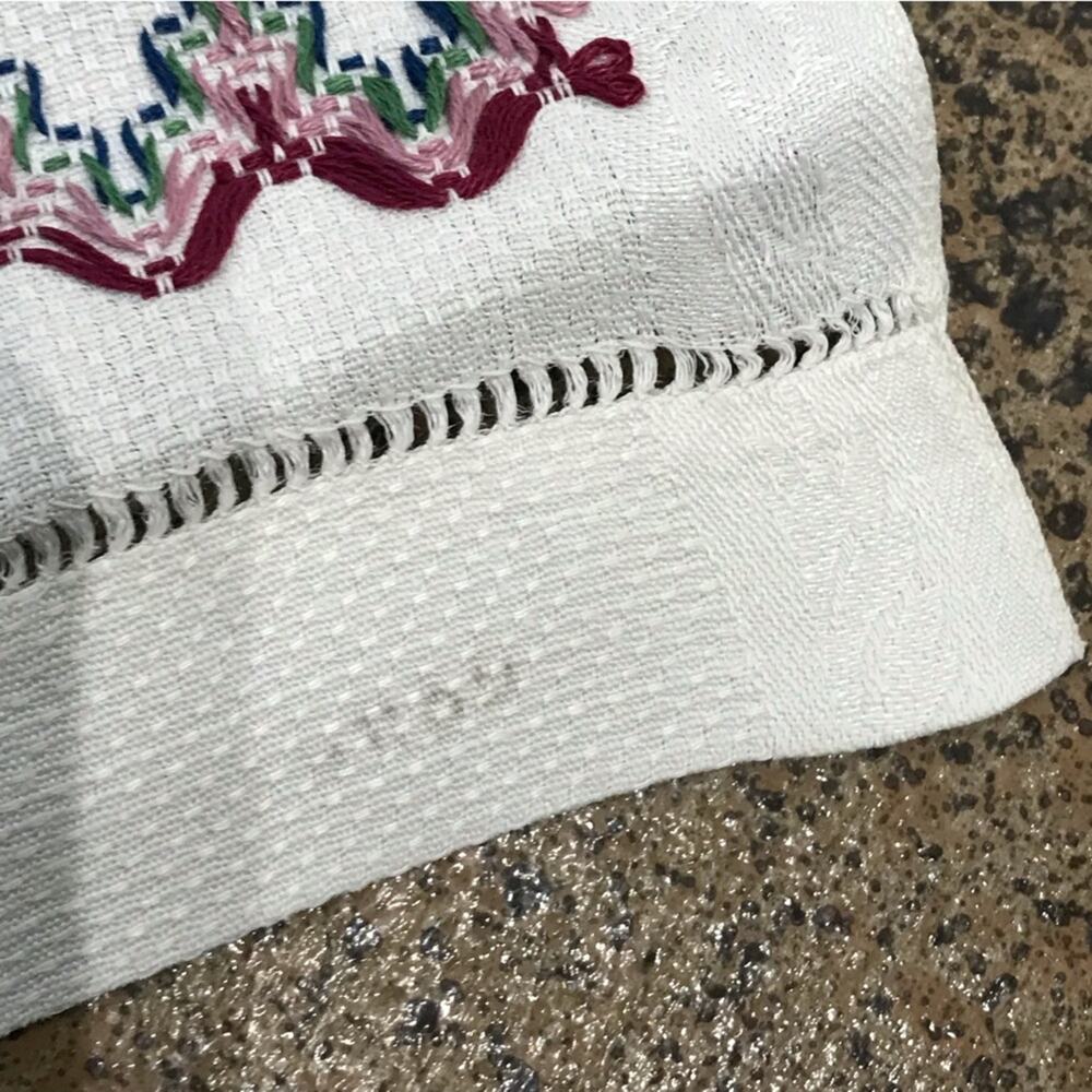 Set 5 Antique Hand Embroidered Kitsch Scandinavian Danish Embroidered Napkins - Picture 13 of 16